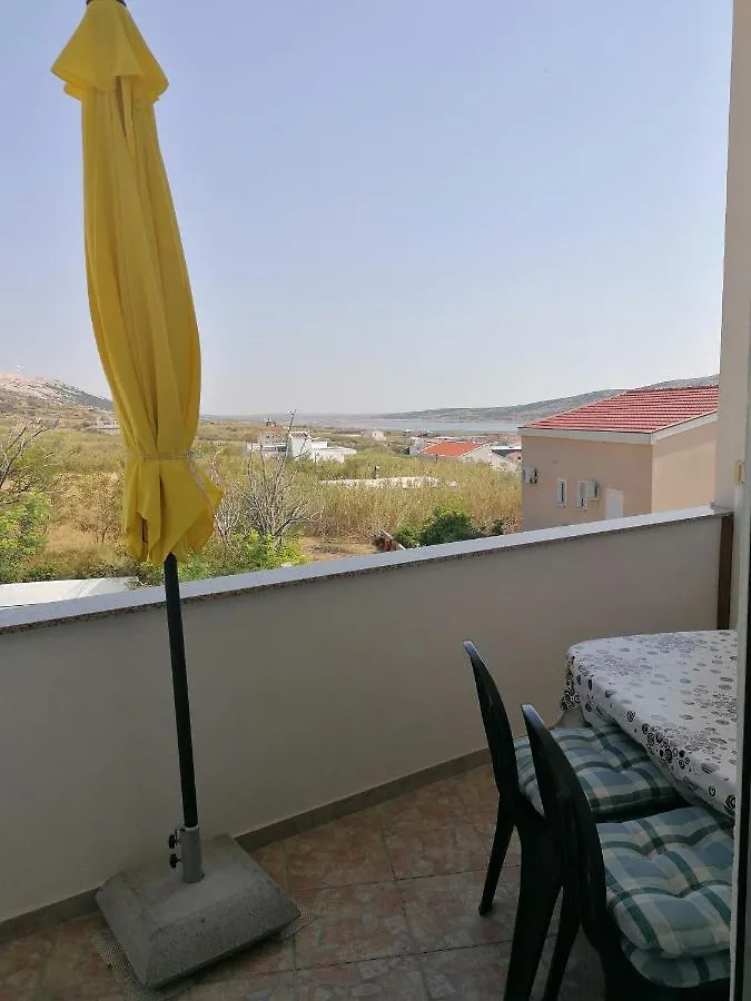 Apartments Dario Pag Town