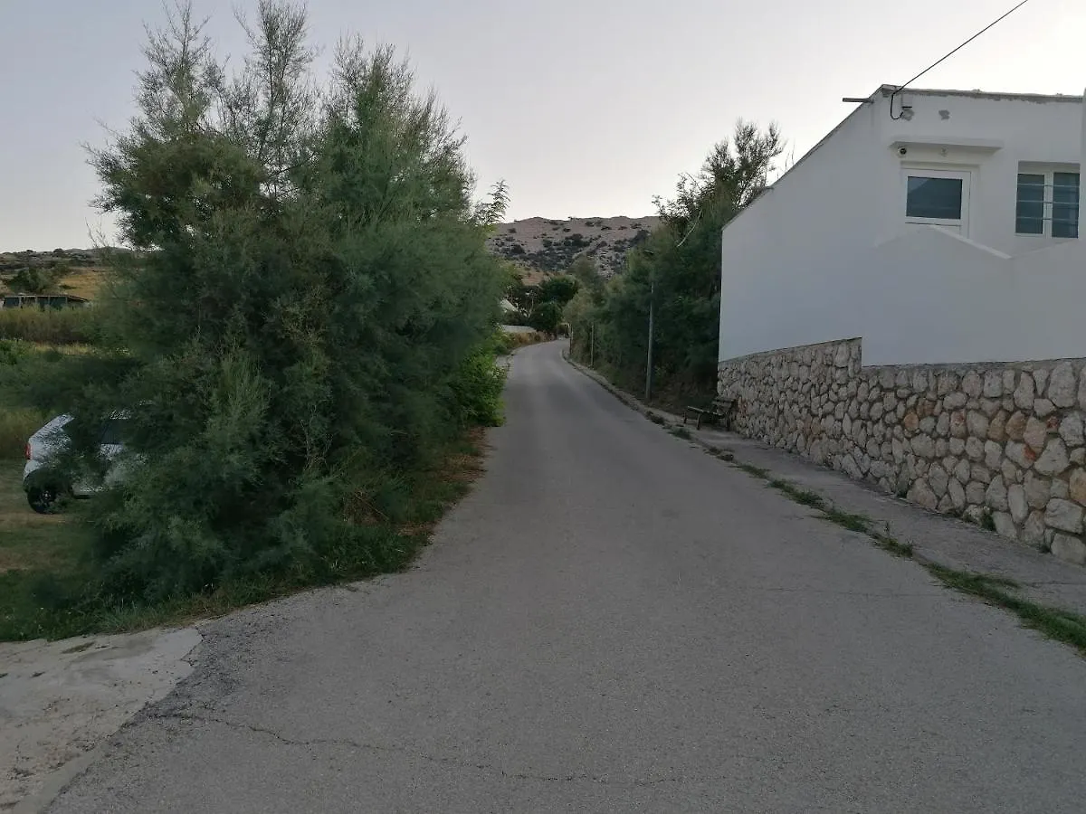 Apartments Dario Pag Town