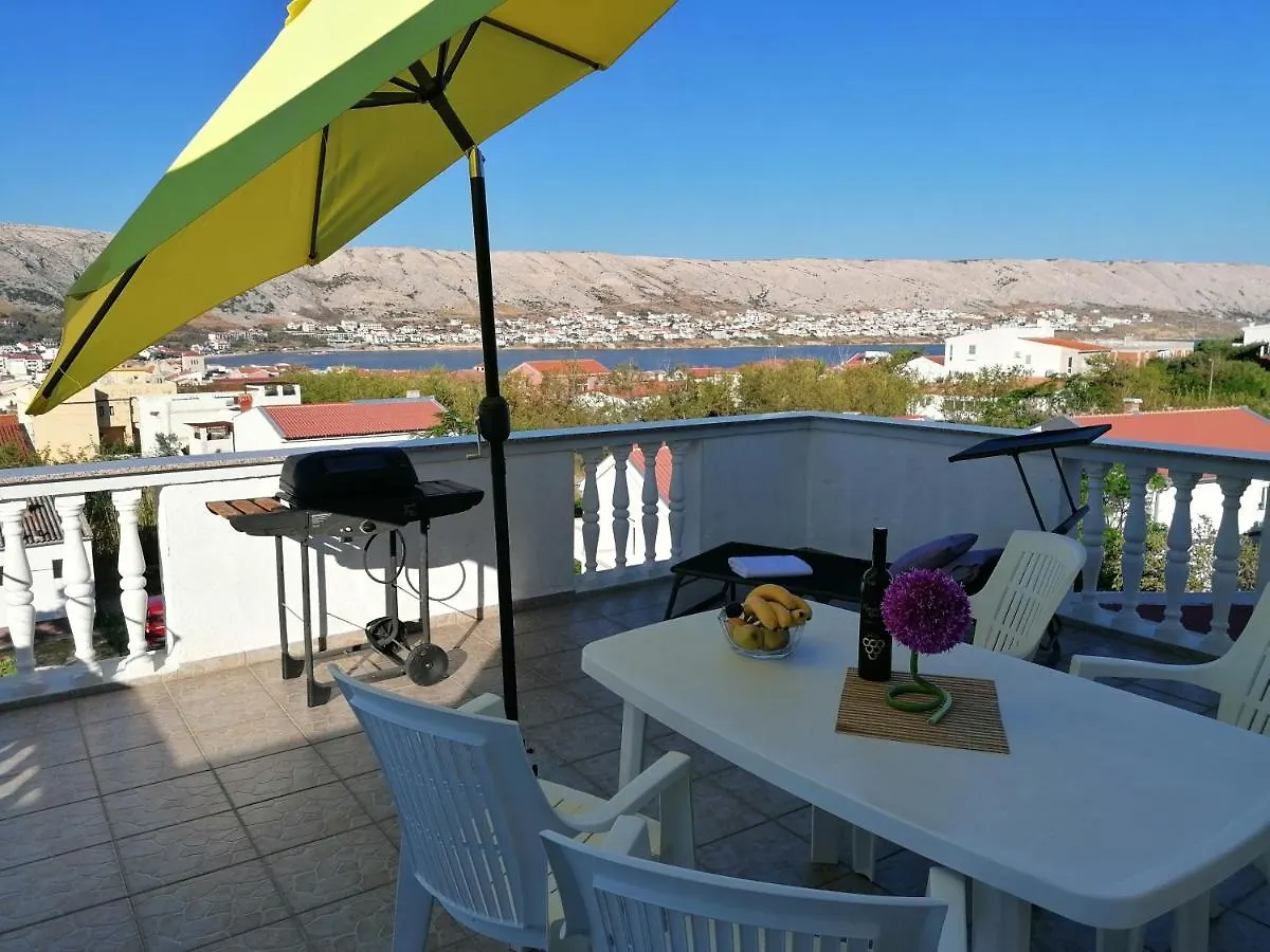 Apartments Dario Pag Town 0*,